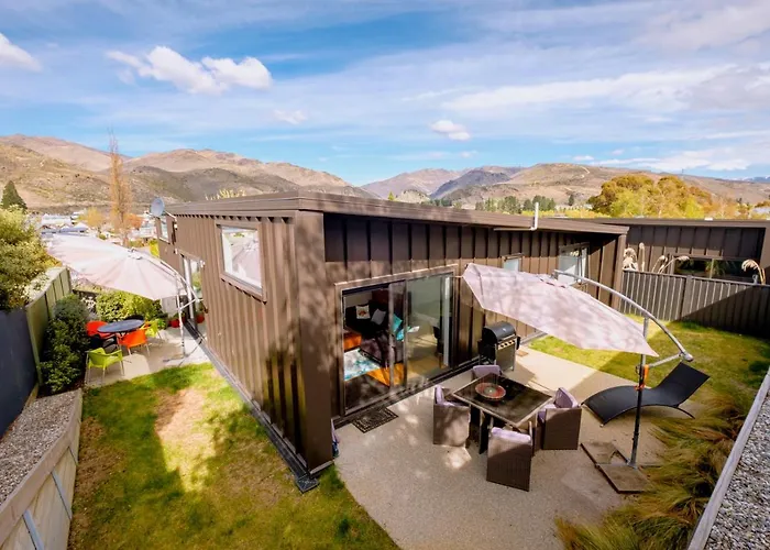 Kawerau River Retreat - Cromwell Holiday Home